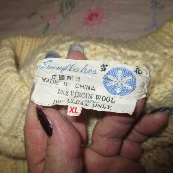 Sweater "Snowflakes” Scoop Neck Pull Over Sweater XL Cream - Picture 10 of 12